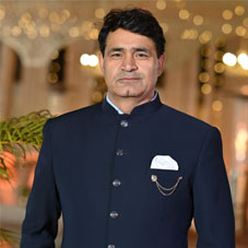 Capt Vijender Singh Jaglan, Managing Director