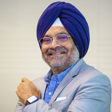 Narinder Singh , Country Manager