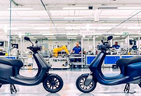 India to have World's Largest Scooter Factory; Ola Signs MoU with TN Govt. to Set Up EV Unit