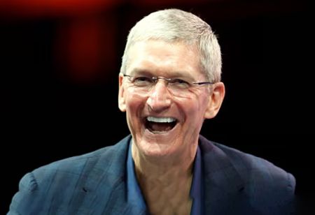 Tim Cook Nears Retirement, Who Will Take Over Apple's Throne?